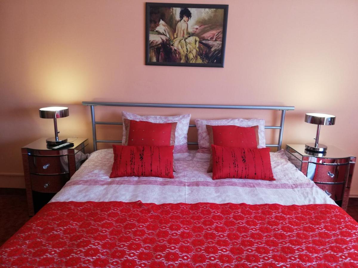 Luxury Brasov Apartment Екстериор снимка