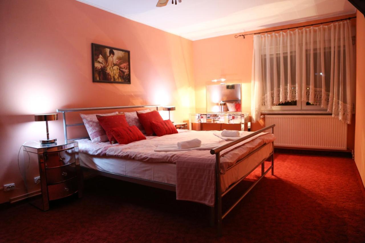 Luxury Brasov Apartment Стая снимка