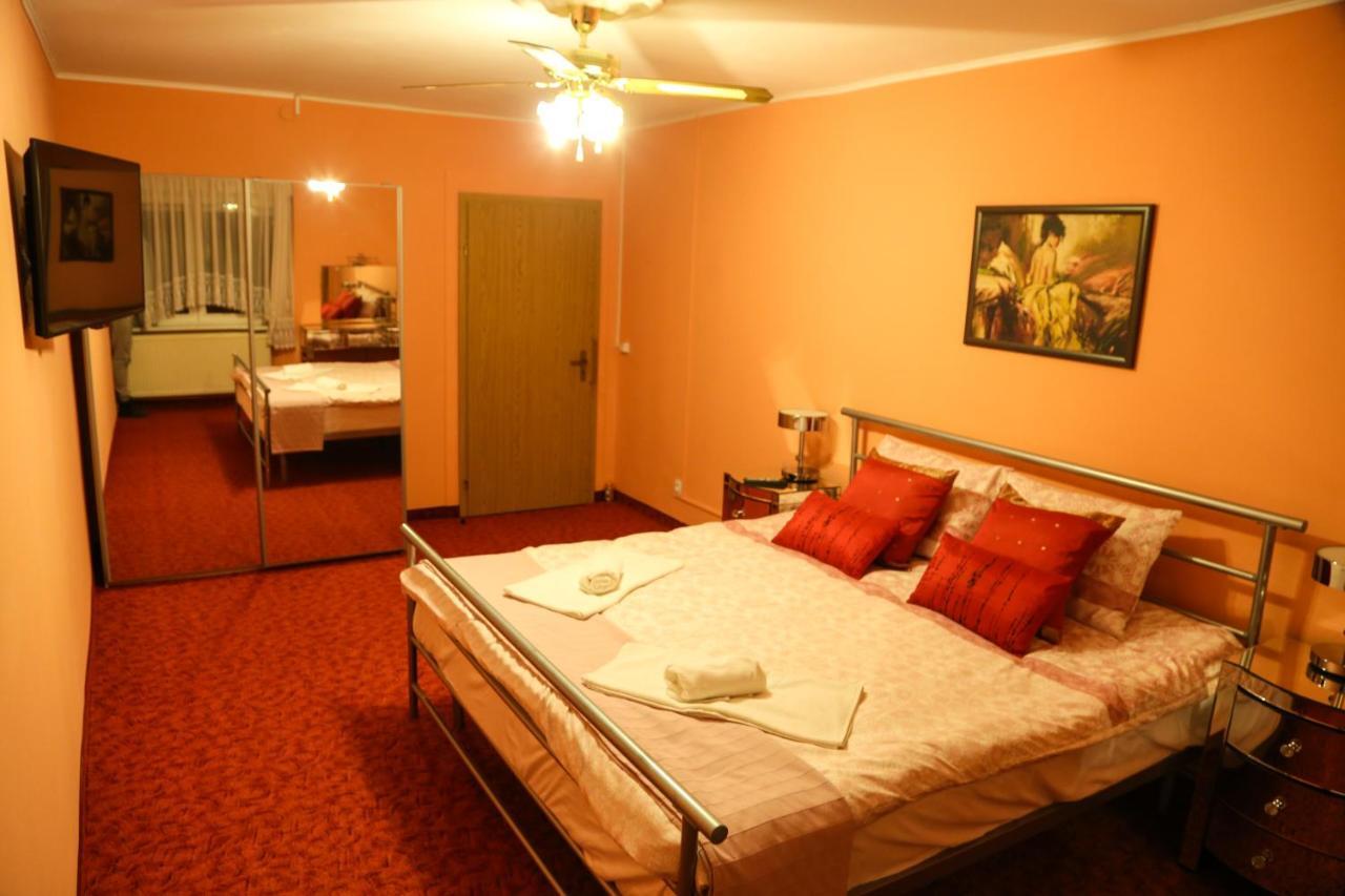 Luxury Brasov Apartment Стая снимка